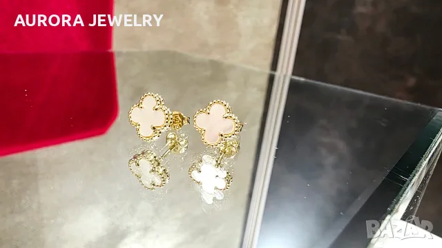 Van Cleef & Arpels VCA Gold Mother of Pearl Sweet Alhambra Дамски Обеци