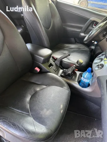 Автомобил Toyota Rav4, снимка 3 - Автомобили и джипове - 55619236