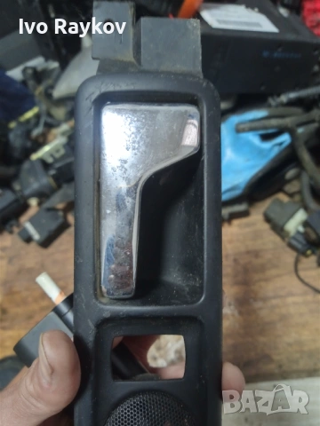 Задна , лява , дръжка за  VW PASSAT B5 , 3b0839113h , снимка 2 - Части - 54398991