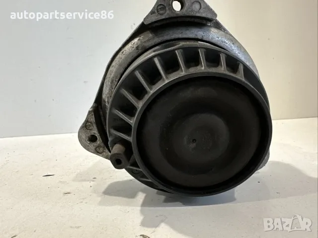 Десен тампон на двигател за BMW F10 F11 530Xd Sedan (2012) 6777382, снимка 2 - Части - 55378033