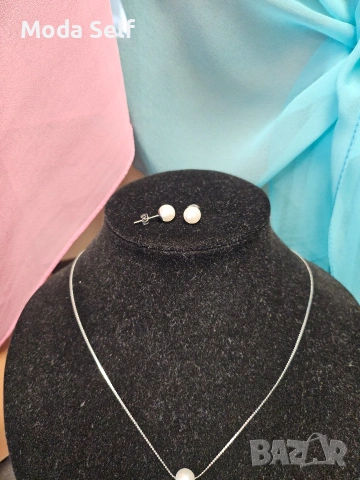 Комплект колие и обици, снимка 2 - Бижутерийни комплекти - 53972491
