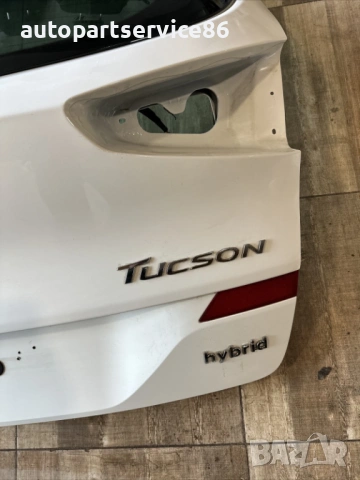 Капак на багажника заден, бял за Hyundai Tucson 1.6 CRDi Hybrid (2020), снимка 3 - Части - 54374113