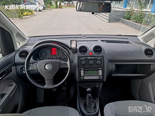 Фолксваген кади лайф 2.0 TDI 6 ск. 140 кс. 6+1 места 2009г., снимка 10 - Автомобили и джипове - 54645783