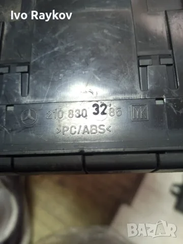 Панел климатик за Mercedes E-Class, W210 , 2108303285, снимка 5 - Части - 55415211