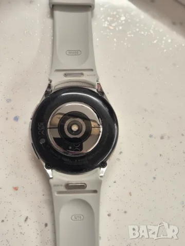 Samsung Galaxy Watch 6 Classic 43 mm Silver + допълнителни аксесоари, снимка 6 - Смарт гривни - 55680884