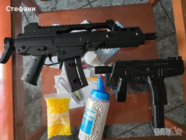 Пакет 2 броя пистолети играчки за изстрелване на пластмасови топчета, снимка 3 - Колекции - 55528163