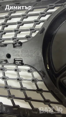 Диамантена AMG предна решетка с оригинална светеща емблема за w205 2014-2021г, снимка 5 - Аксесоари и консумативи - 55424345