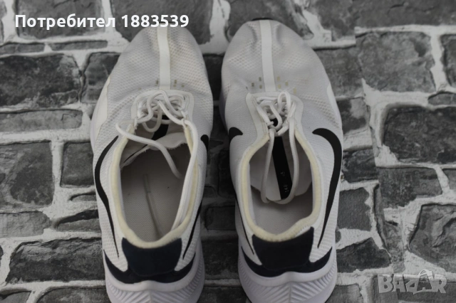 маратонки Nike 45 номер, снимка 2 - Спортни обувки - 54462624