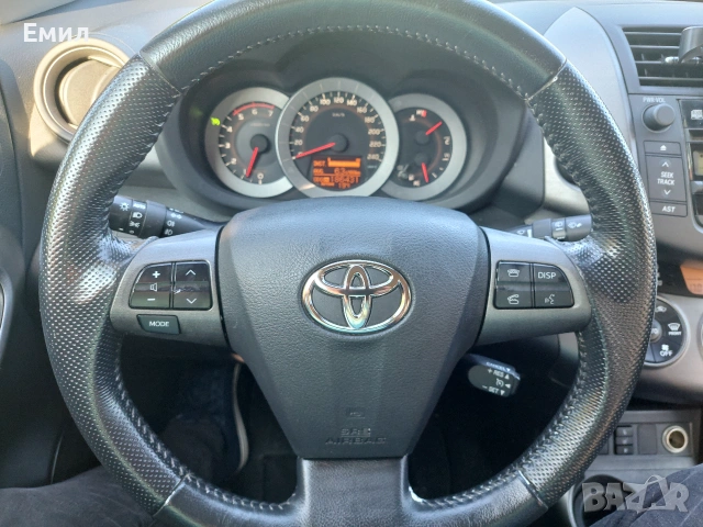 Продавам Toyota RAV 4 D4D 4x4 2,2 150 k.c., снимка 9 - Автомобили и джипове - 55263074