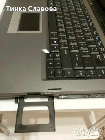 Продавам лаптоп ASUS, снимка 2 - Лаптопи за дома - 55546500