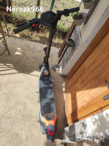 Електрическа тротинетка SEGWAY P65K, снимка 4 - Скейтборд, ховърборд, уейвборд - 54370121