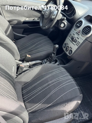 Opel Corsa 1.3 CDTI 6ск., снимка 8 - Автомобили и джипове - 54004407