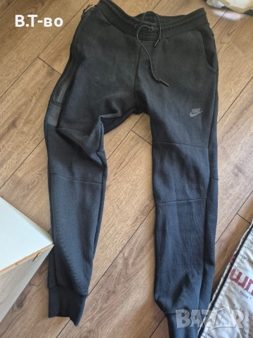 Nike tech fleece , снимка 2 - Детски анцузи и суичери - 54446659
