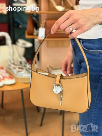 Дамска чанта Michael Kors LYRA