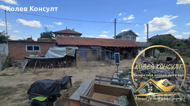 Двуетажна къща село Брод,област Хасково, снимка 4 - Къщи - 55298299