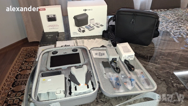 DJI Mini 3 Fly More Combo (DJI RC)