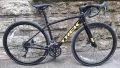 Шосеен велосипед TREK Domane AL 2 Gen 3 | Черно/златисто, снимка 6