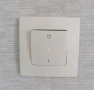 Бойлерен ключ 16A с LED индикация (двуполюсен) цвят бял Legrand, снимка 1