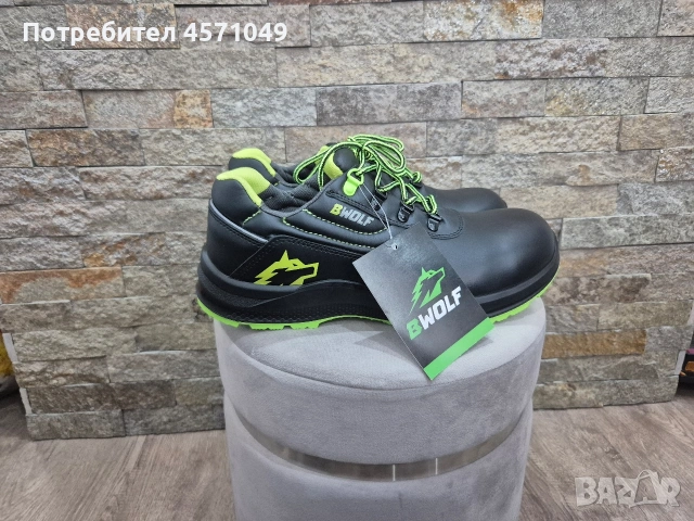 Защитни обувки Wolf, снимка 2 - Други - 54241708