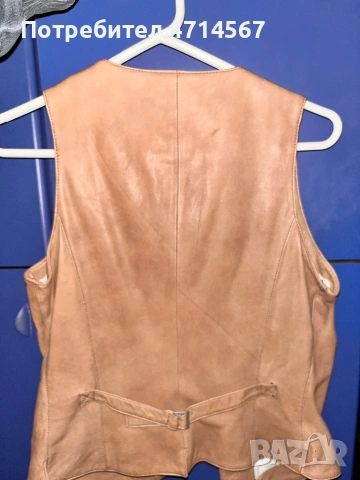 Елек на Lui Jo , снимка 3 - Елеци - 54176145