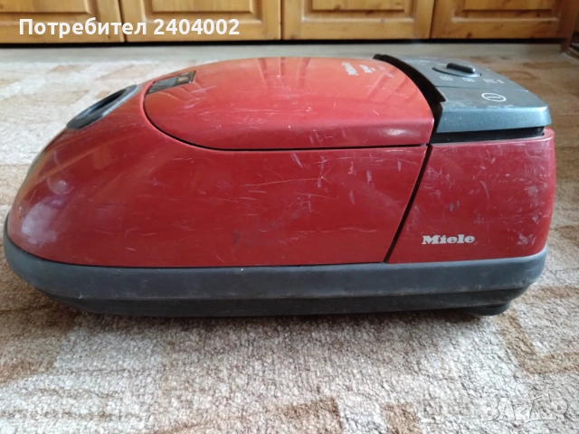 Прахосмукачка Miele Tango Plus 1600W, снимка 6 - Прахосмукачки - 54883369