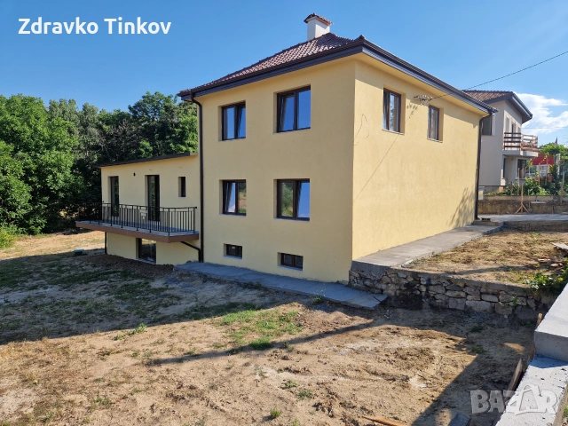 Къща в Хисаря,  квартал Миромир ОТ СОБСТВЕНИКА, снимка 2 - Къщи - 54648480