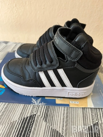 Adidas унисекс маратонки