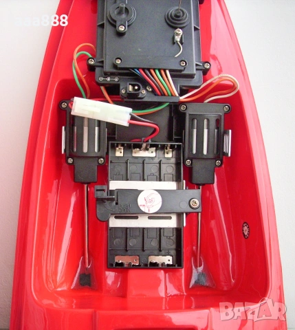 Радиоуправляема RC лодка WATER-CRAFT , снимка 11 - Електрически играчки - 54988685