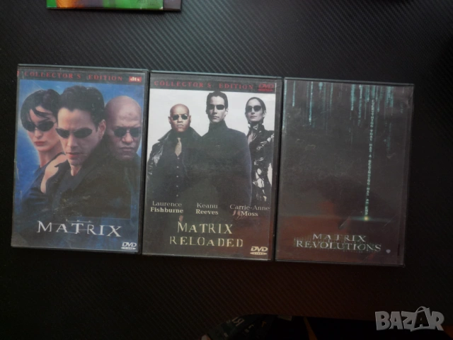 Матрицата 1-3 DVD филм Емблематичен Киану Рийвс екшън агент Смит избраният куршуми страхотен трилър