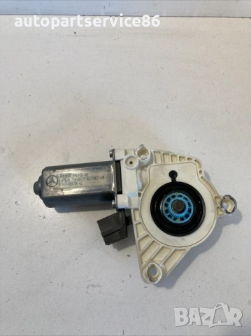 Мотор за стъкло предна дясна врата за Mercedes B Class W245 (2008) A1698204442