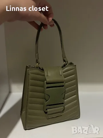 Steve Madden мини чанта в маслено зелено, снимка 4 - Чанти - 55326138