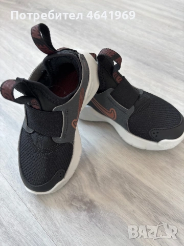 Nike маратонки за дете, снимка 2 - Детски маратонки - 54560729