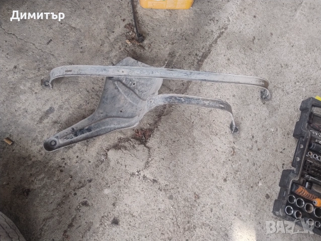 Шини Резервоар За Ауди 80 Б4 Седан 1994г / Audi 80 B4 Sedan 1994y