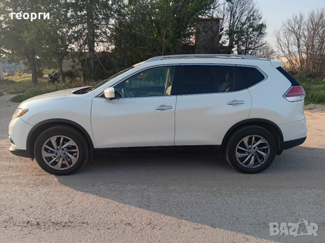 Nissan, снимка 2 - Автомобили и джипове - 54493343