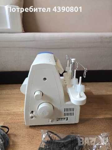 PFAFF Element 1230OL шевна машина оверлог, снимка 3 - Шевни машини - 54181666
