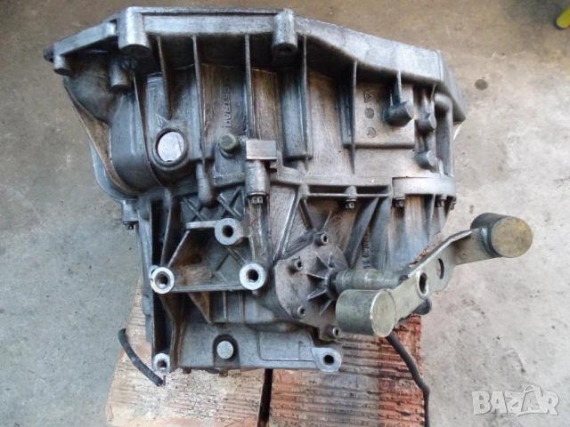 Скоростна кутия Land Rover Freelander 1  2.0 TD4 112 кс, снимка 2 - Части - 54682217
