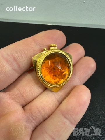 Съветски часовник-медальон „Заря“. №8085, снимка 3 - Антикварни и старинни предмети - 54089800