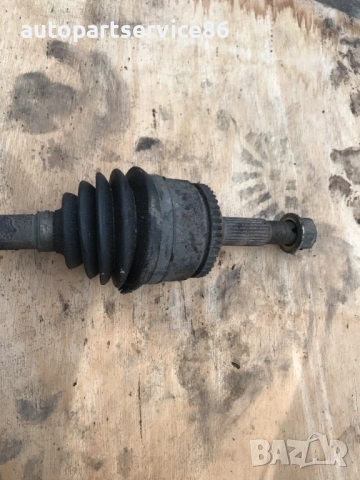 Преден ляв полуоска за Nissan Almera Tino 2.2 dCi (2004), снимка 3 - Части - 54364635