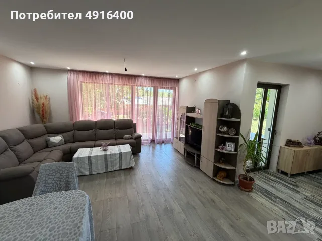 Продава се просторна едноетажна къща с РЗП 136 кв.м, разположена в с. Яворово, област Стара Загора, снимка 5 - Къщи - 55632004
