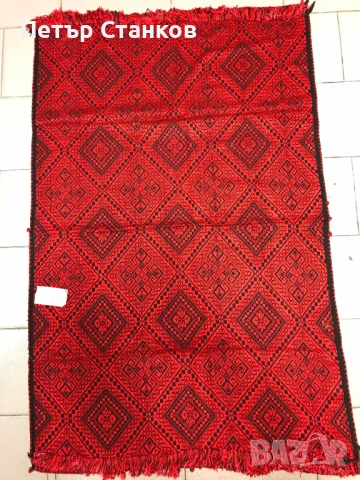 Кавьор ръчно изтъкан, плаче 2бр.