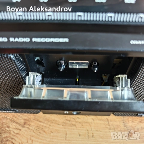 Grundig RR 640 Professional , снимка 6 - Радиокасетофони, транзистори - 54917676