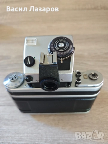 Фотоапарат PENTACON six TL с два обектива и аксесоари , снимка 3 - Фотоапарати - 54689430