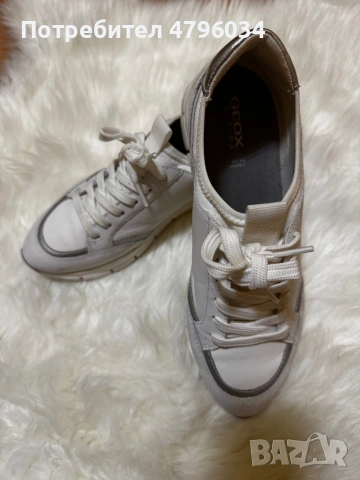 Сникърси Geox бели, снимка 2 - Маратонки - 54239558