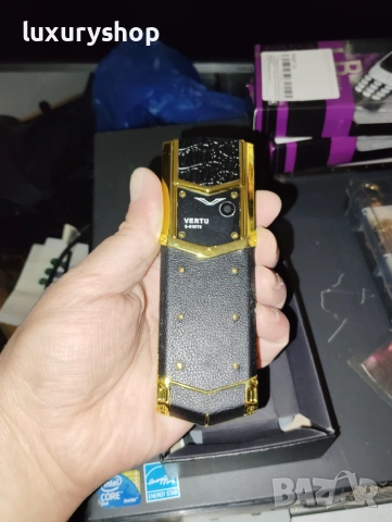 БЕЗПЛАТНА ДОСТАВКА! Vertu Signature Gold + Aligattore Skin, цена: 100 евро