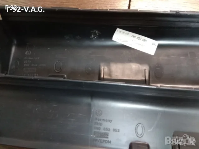 1H0853899B41**НОВО**VW*Golf 3 GT, GTI, VR6,*Облицовка на Праг долна отзад вляво** , снимка 2 - Части - 55351103
