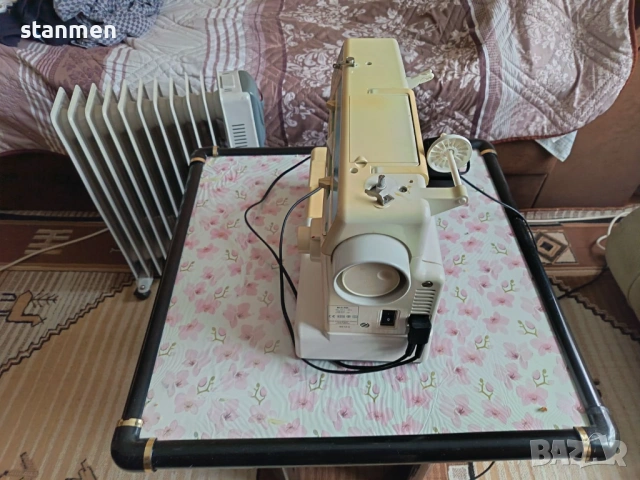Продавам шевна машина Singer 9812C, снимка 3 - Шевни машини - 54200462
