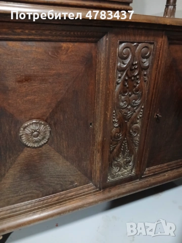 Комплект старинни мебели бюфет, витрина, маса, 6 стола