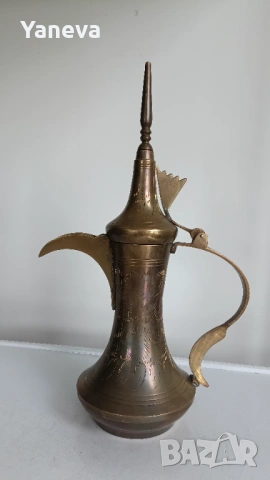 Vintage , традиционен арабски съд за кафе, известен като далла (Dallah). , снимка 5 - Декорация за дома - 54161006