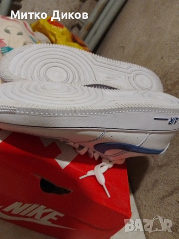 Nike Air Force 1 '07 LV8 бяло сини US 9.5 UK 8.5 #43 стелка 375 мм нови ест.кожа, снимка 9 - Маратонки - 54957835