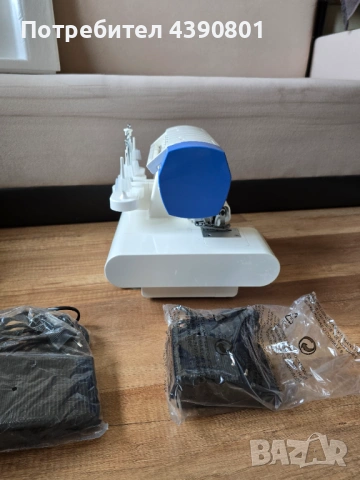 PFAFF Element 1230OL шевна машина оверлог, снимка 2 - Шевни машини - 54181666